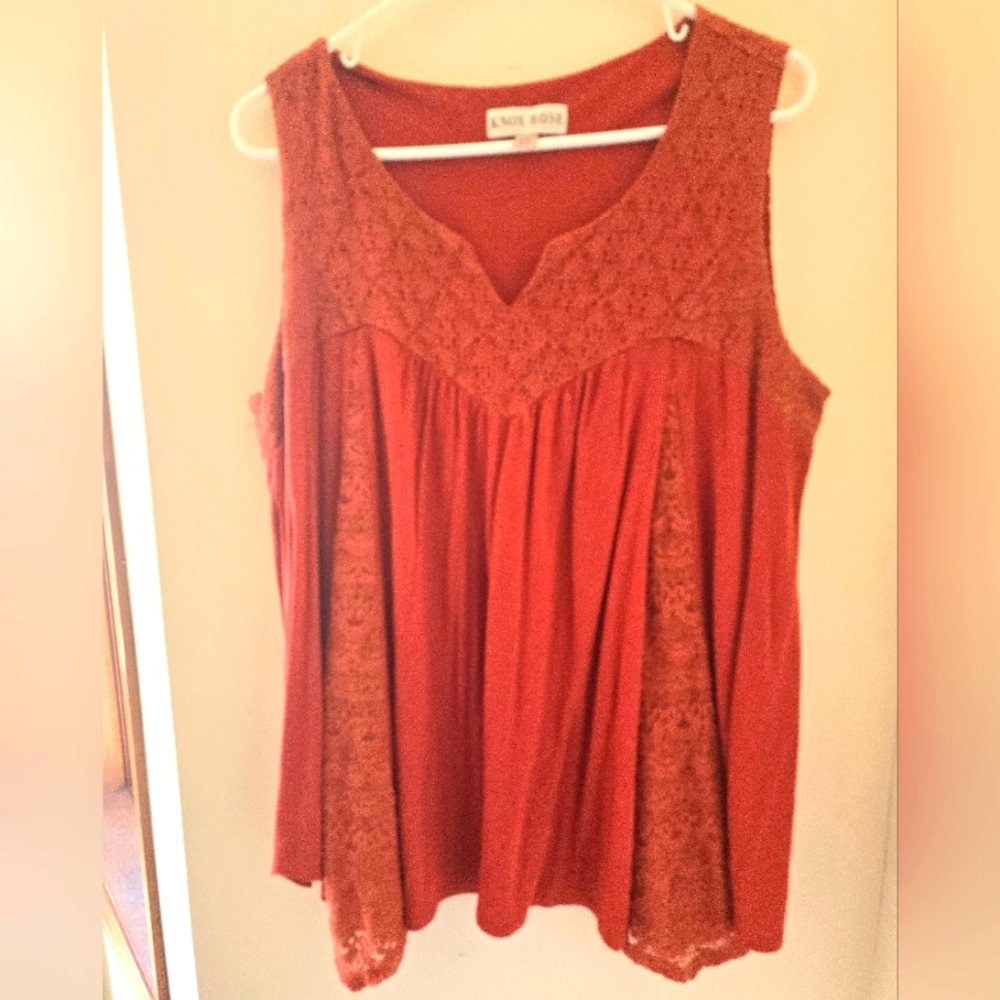 Flowy Lace Tank